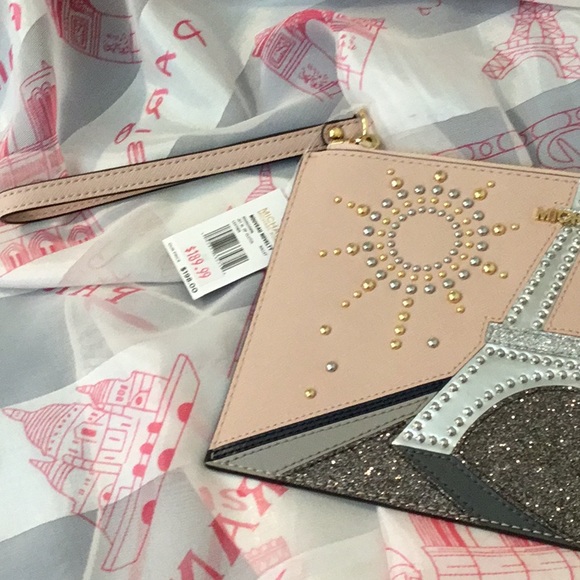 NWT Michael Kors Jet Set EFFIE TOWERS Nouveau Novelty Leather Large Wrislet - Picture 3 of 16